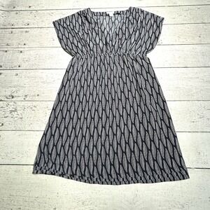 H&M Mama Maternity Dress Navy White Pattern V-Neck Sleeveless Size M